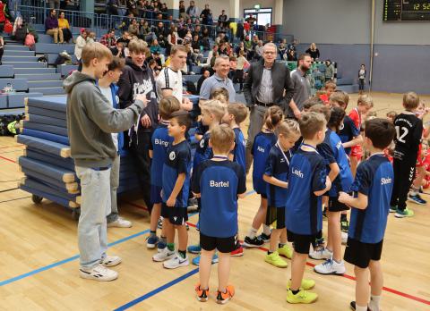 Siegerehrung der Minis und F-Jugend mit Dr. Andreas Groß